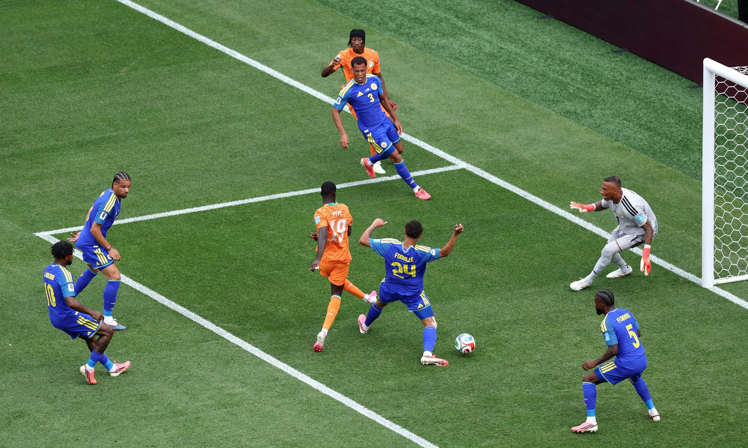 Nicolas Pepe steams into the six yard box and a fine finish puts Cote d’Ivoire ahead.
