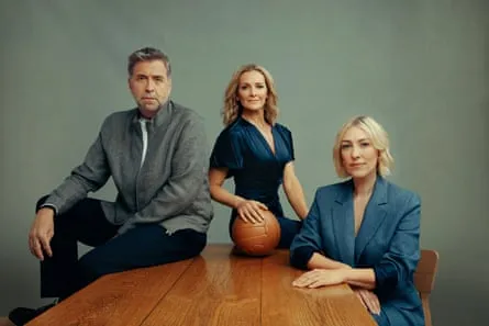 Die BBC-WM-Moderatoren Mark Chapman, Gabby Logan und Kelly Cates