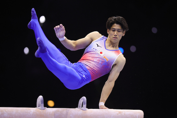 Hashimoto wins fourth consecutive World all-around title in Rotterdam